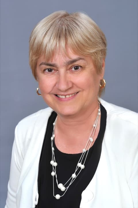 Lőrincz Éva